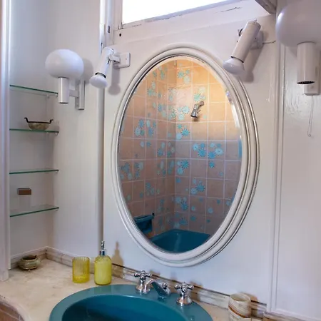 Conservatorio 16 Donizetti Matrimoniale E Singola Nel Centro Storico Neapol