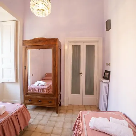 Conservatorio 16 - Donizetti Séjour chez l'habitant