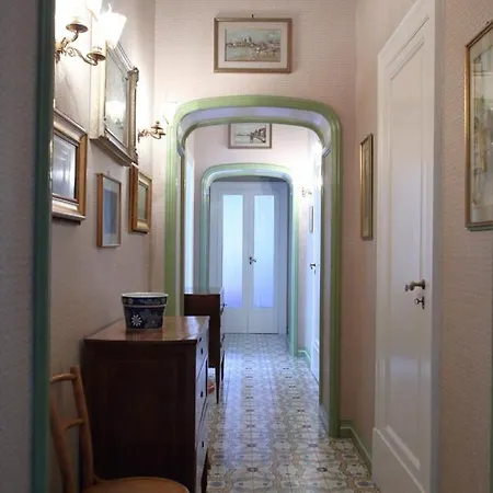 Conservatorio 16 Donizetti Matrimoniale E Singola Nel Centro Storico * Neapel